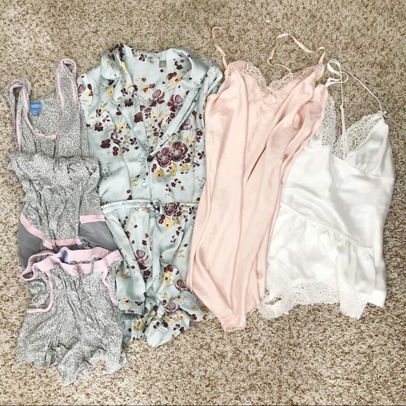 Victoria's Secret Other - Lot of 3 Pajama Sets and Slip - Victoria’s Secret